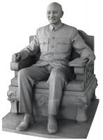 先總統蔣公紀念塑像。比賽第一名原模